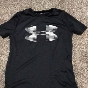 Boys heatgear shirt